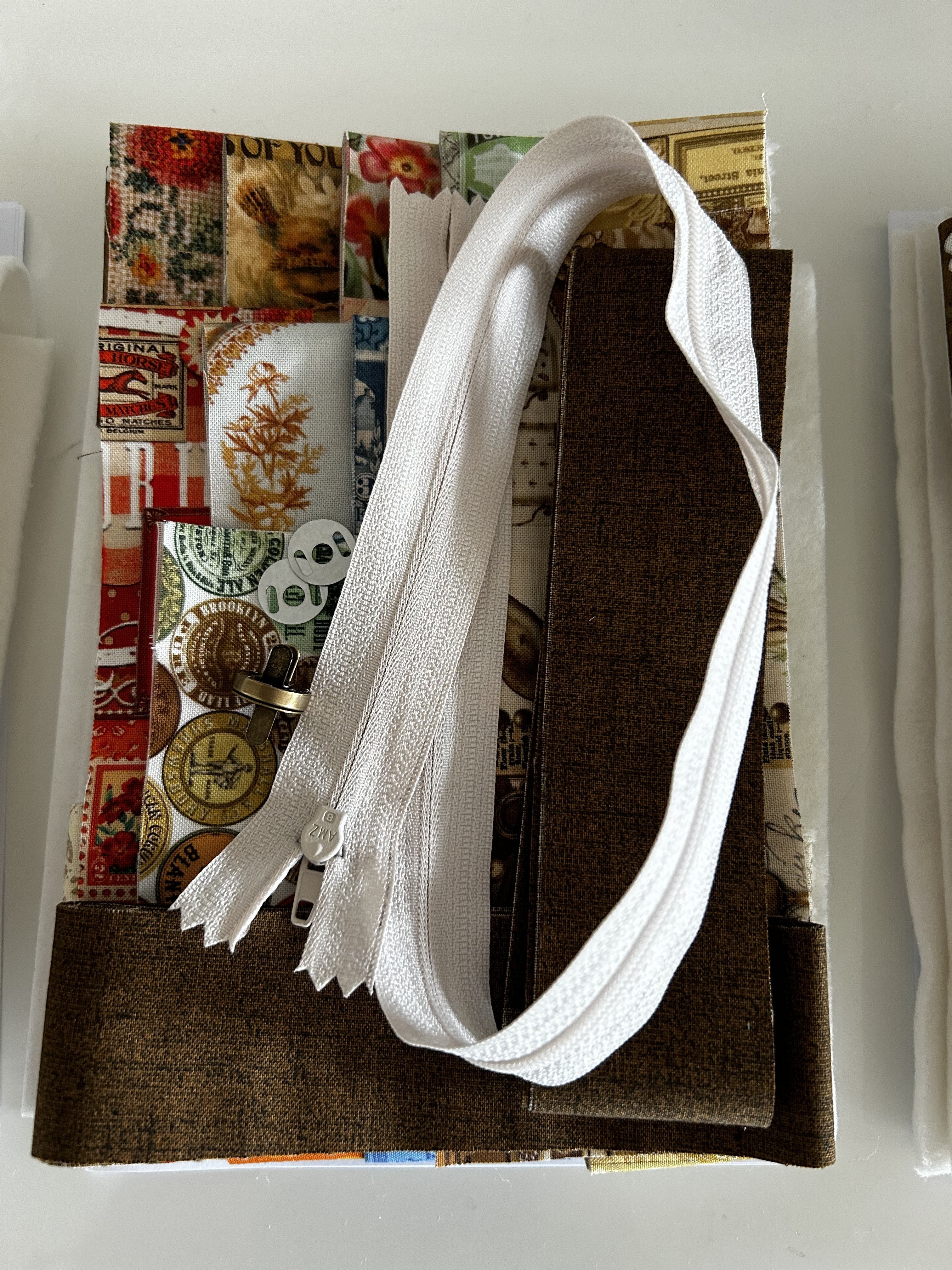 Étui rangement color