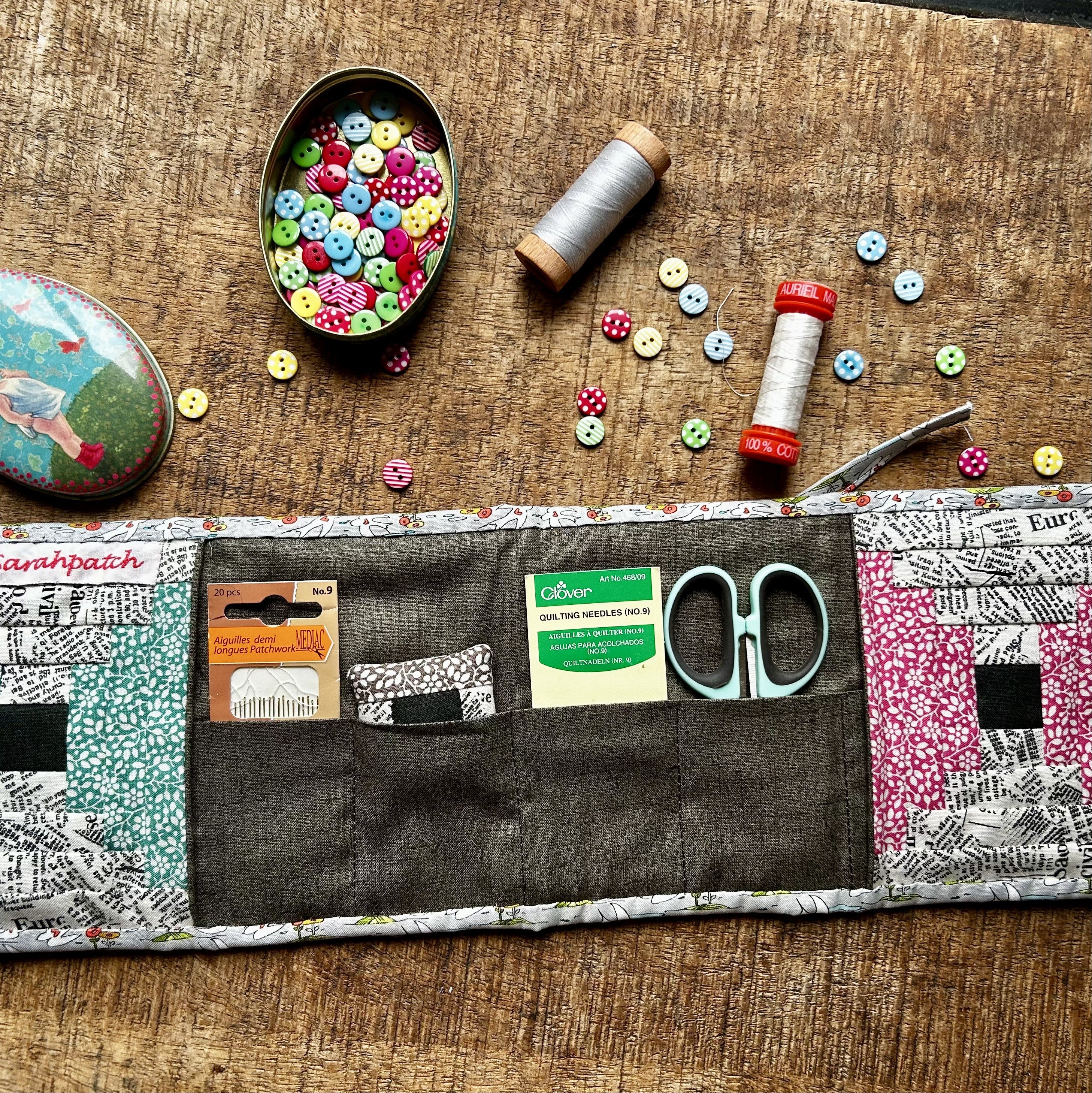 Pochette marches du palais moderne