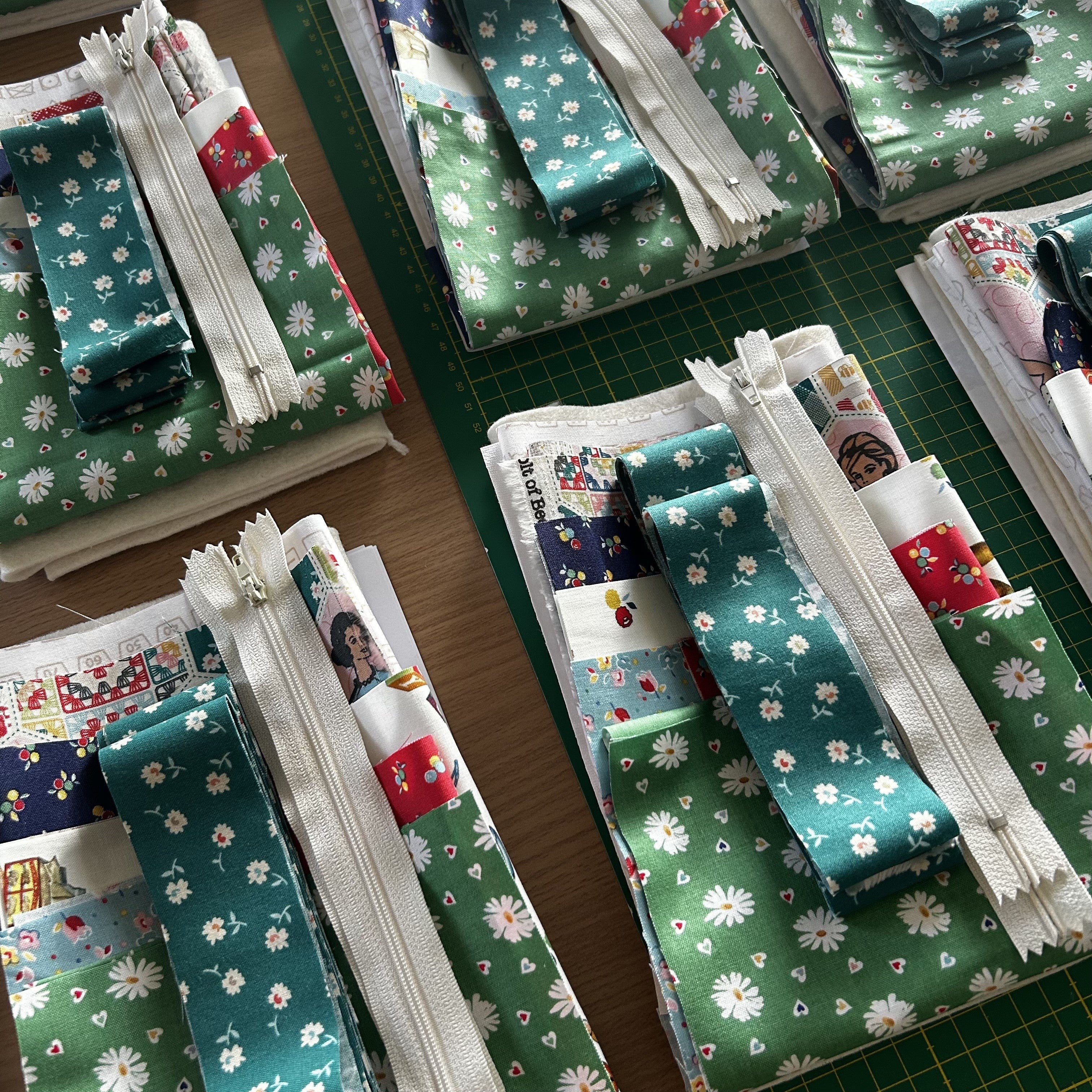 Kit Pochette couture verte