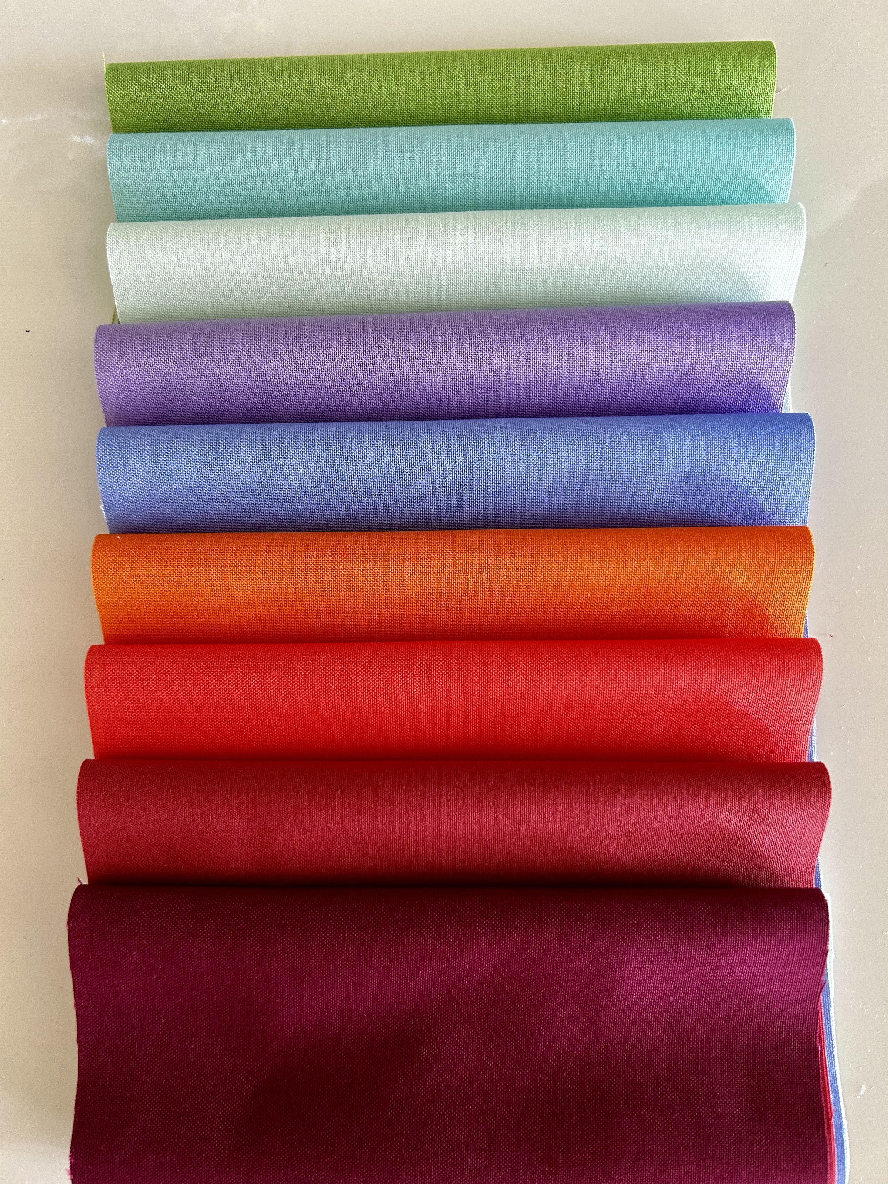 Lot tissus Patchwork unis 15/55cm