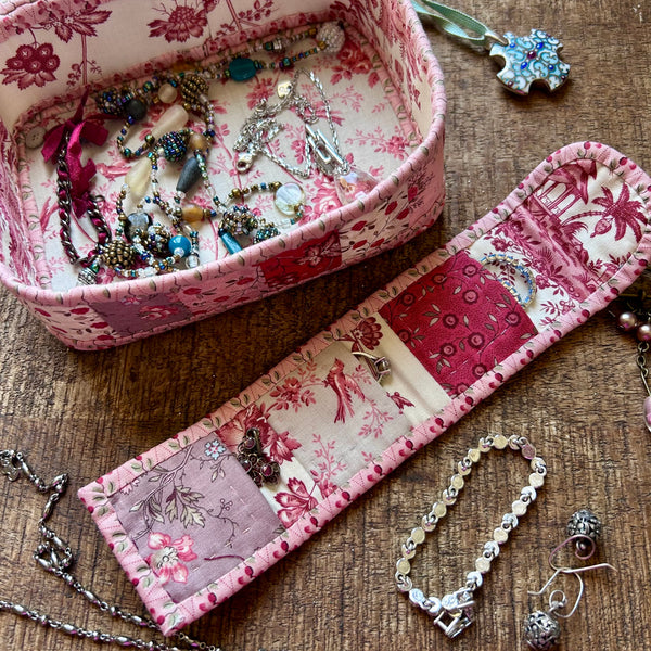 Ecrin floral rose et Mini pochette