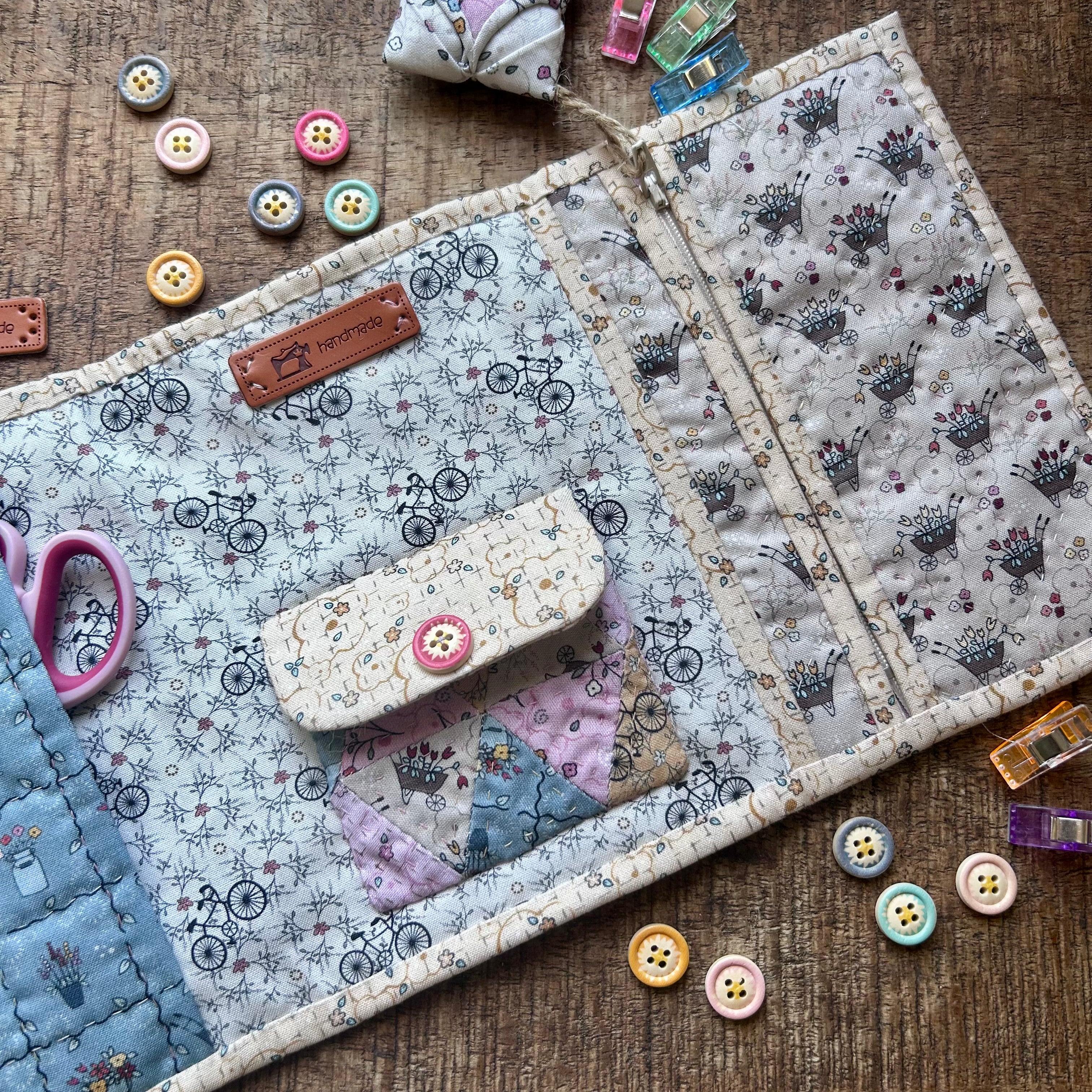 Pochette Cathédrale claire